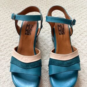 Miz Mooz Teal and Cream Gala Women's Sandals Size 7